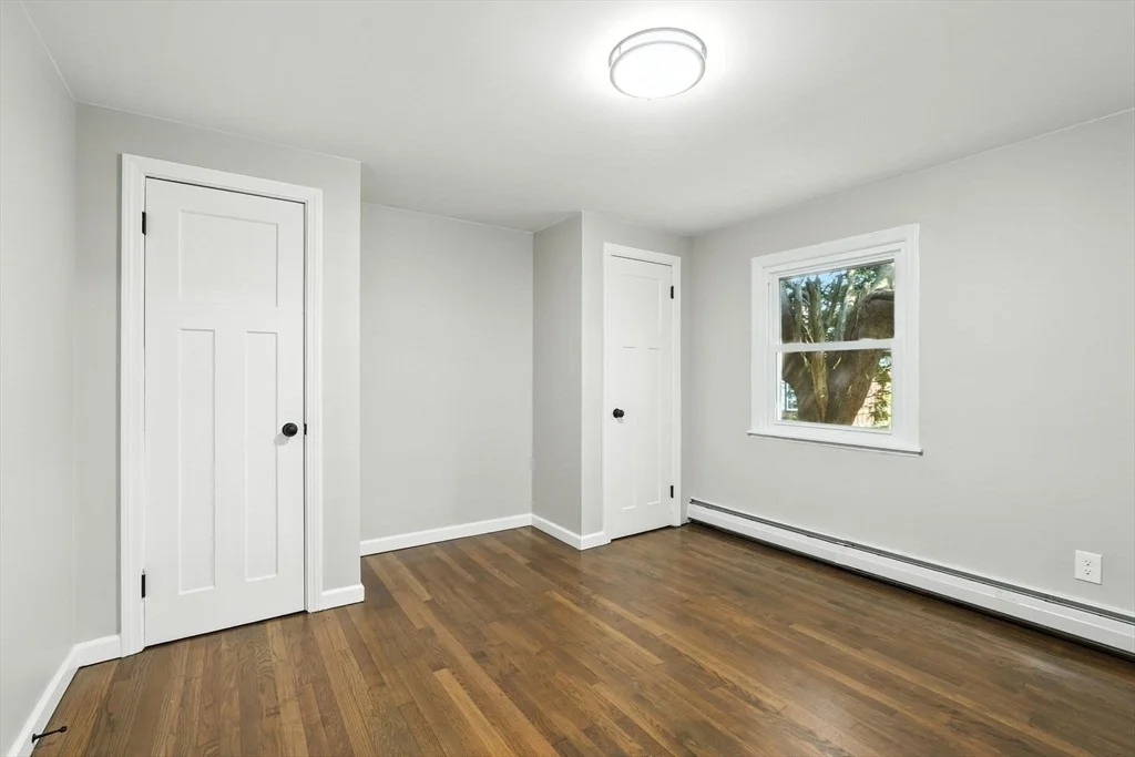 Photo of 117 Croyden Ter