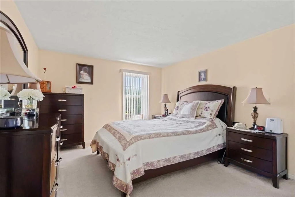 Photo of 6 Moreland Green Dr