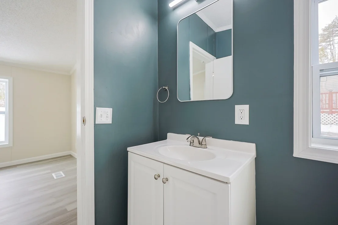 Photo of 9 Emerald Dr
