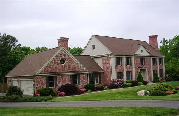 Photo of 32 Eaglebrook Drive