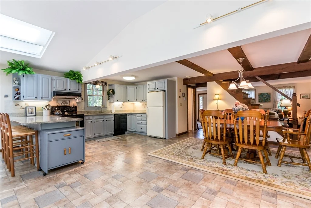 Photo of 111 Captain Lijahs Rd