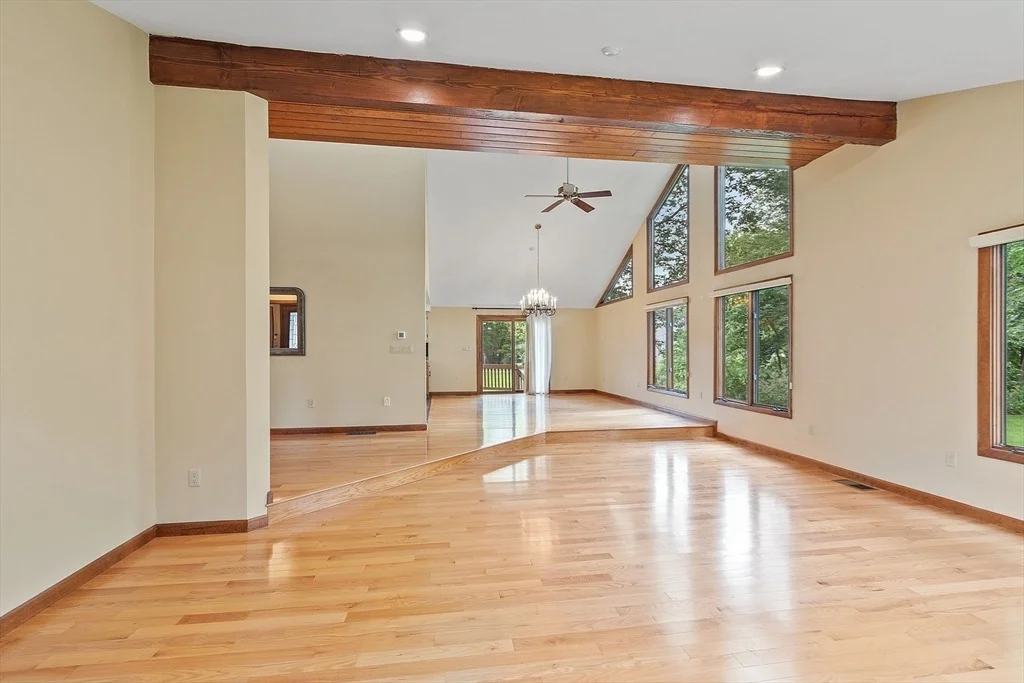 Photo of 35 Cox Lane