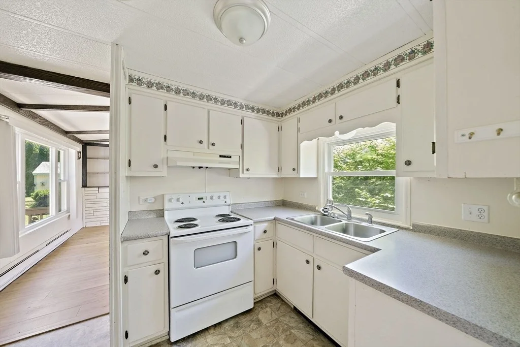 Photo of 6 Northway