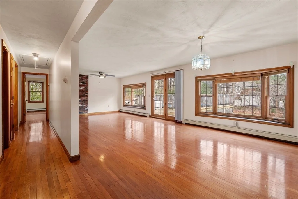 Photo of 945 Walnut Plain Rd