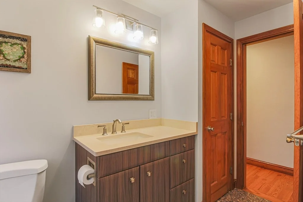 Photo of 26 Middlemost Way