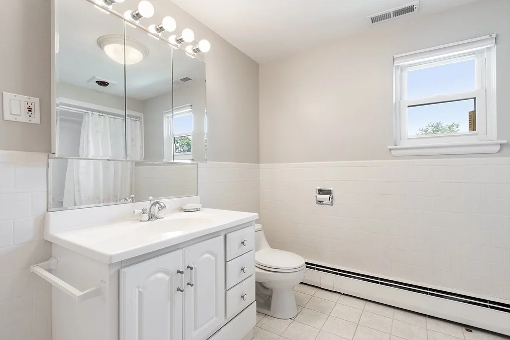 Photo of 33 Durso Ave.