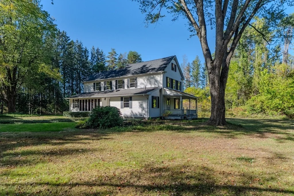 Photo of 7 Roosevelt St