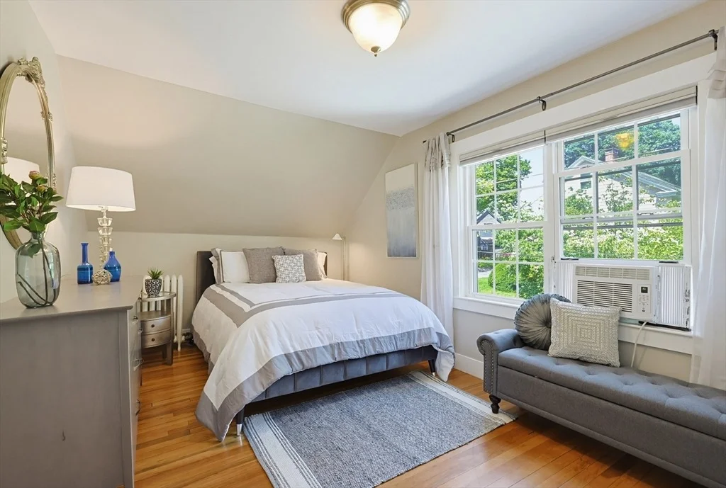 Photo of 9 Parmenter Ave