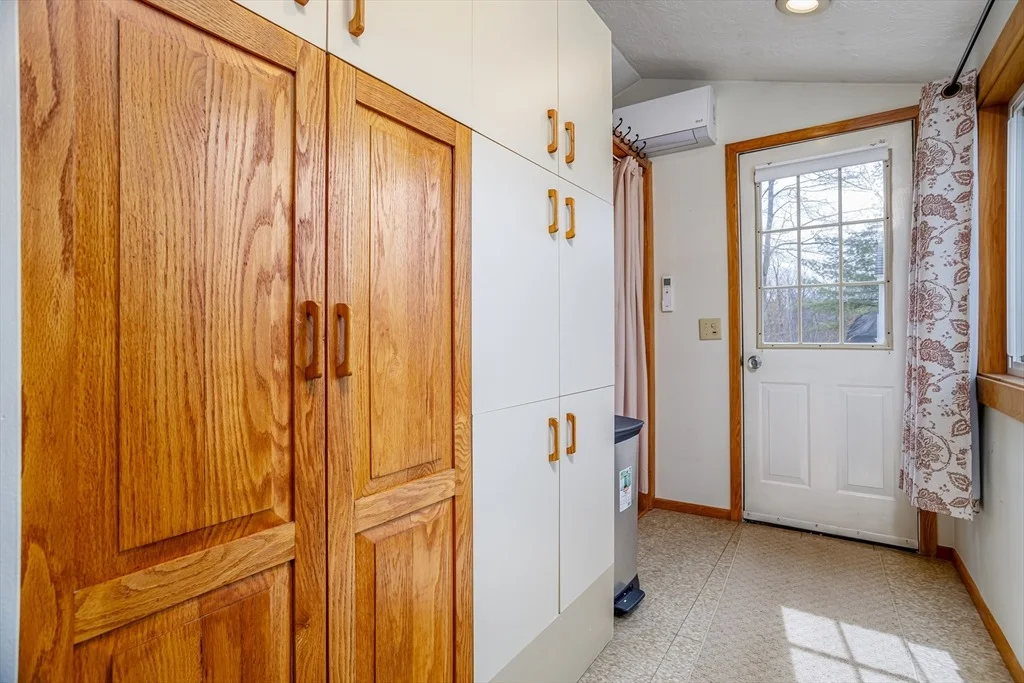 Photo of 227 Log Cabin Road