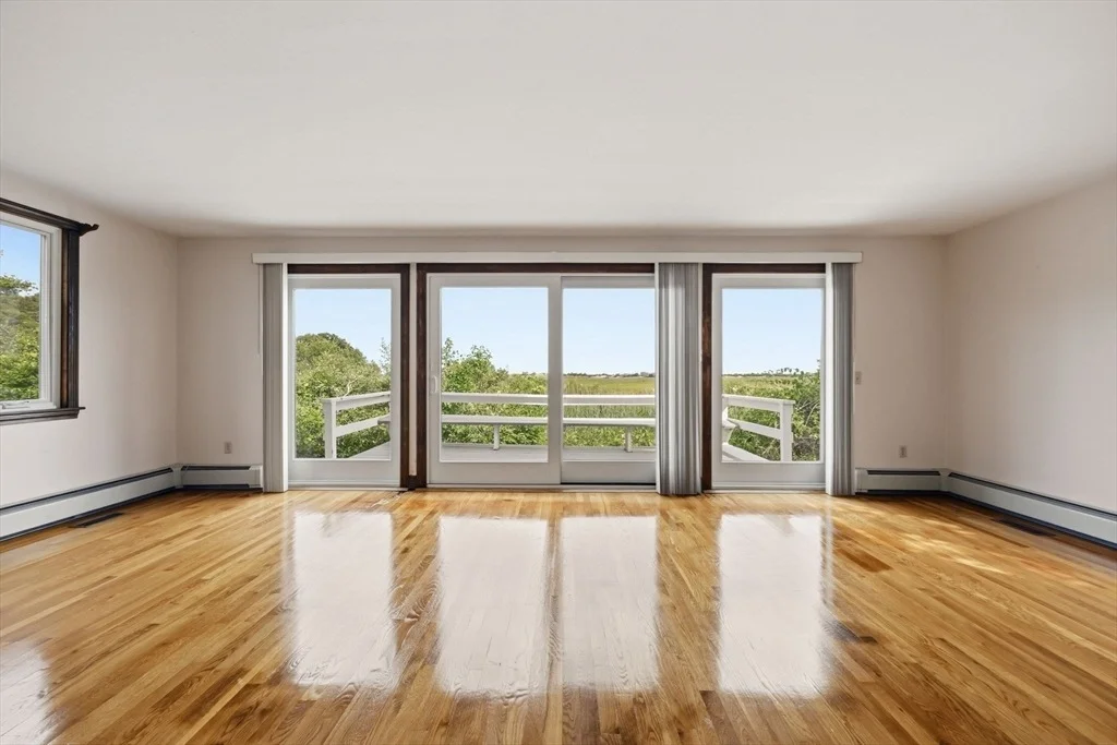 Photo of 19 Shell Dr