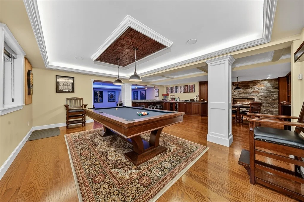Photo of 37 Mast Hill Rd