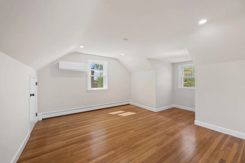 Photo of 73 Hemlock Street