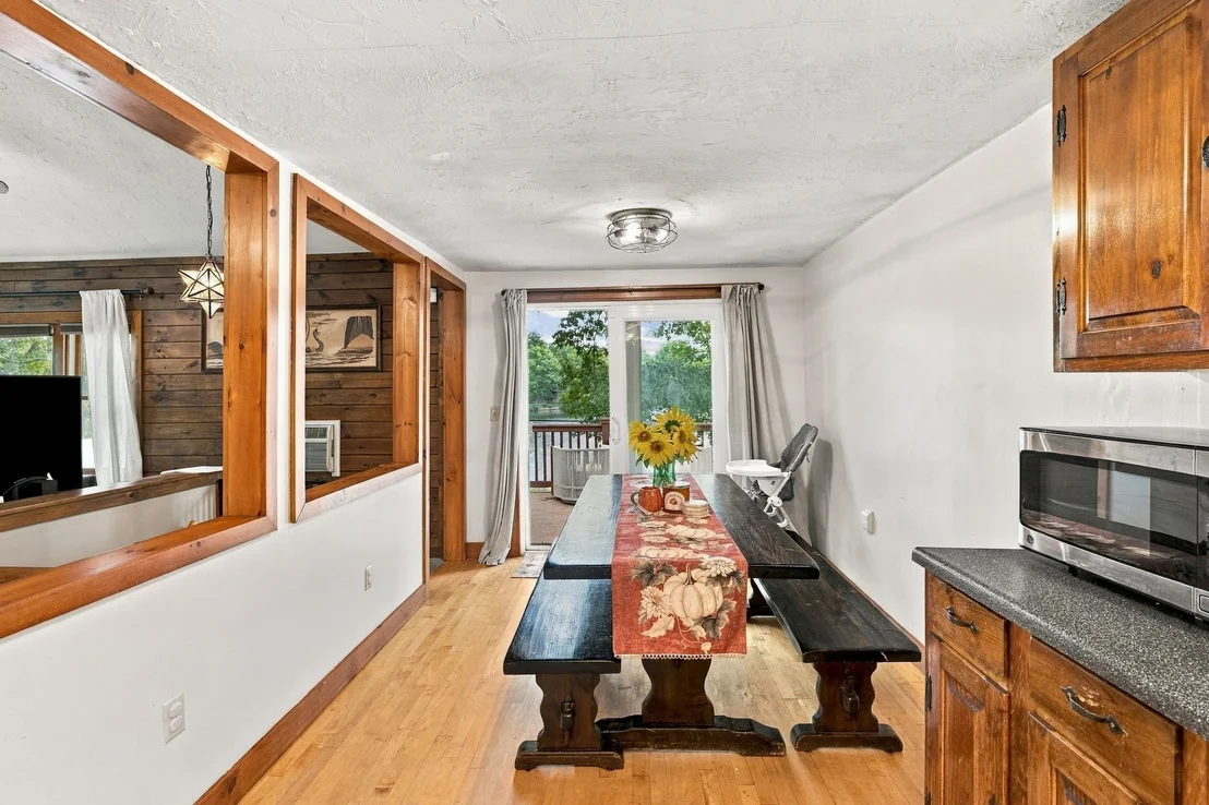 Photo of 39 Lakeview Dr
