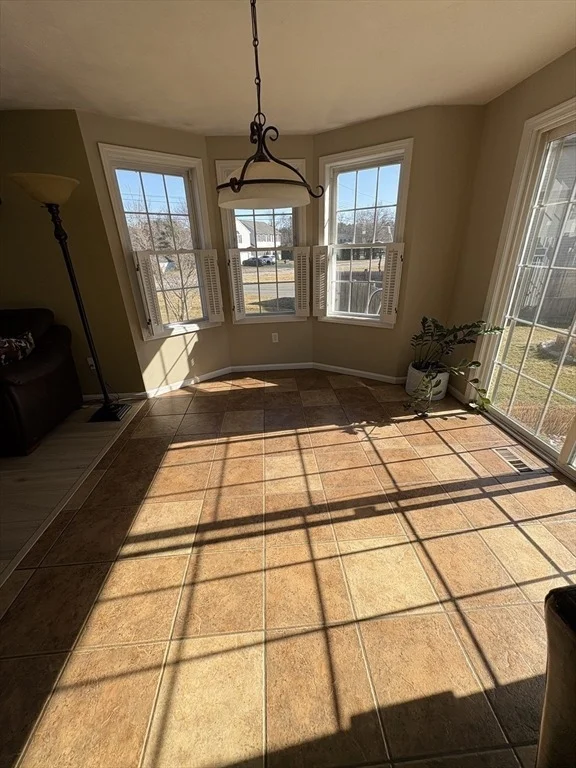 Photo of 42 Deertrack Drive