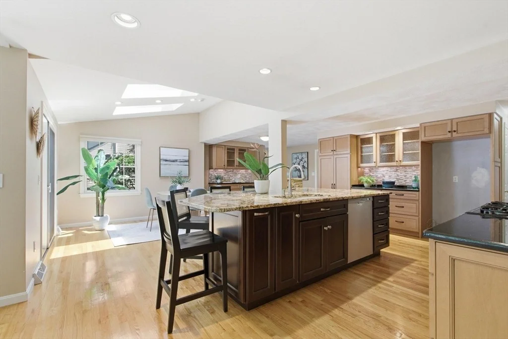 Photo of 11 Thornton Dr