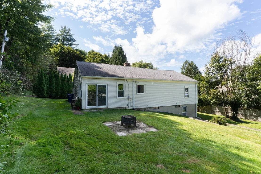 Photo of 15 Maple Ter