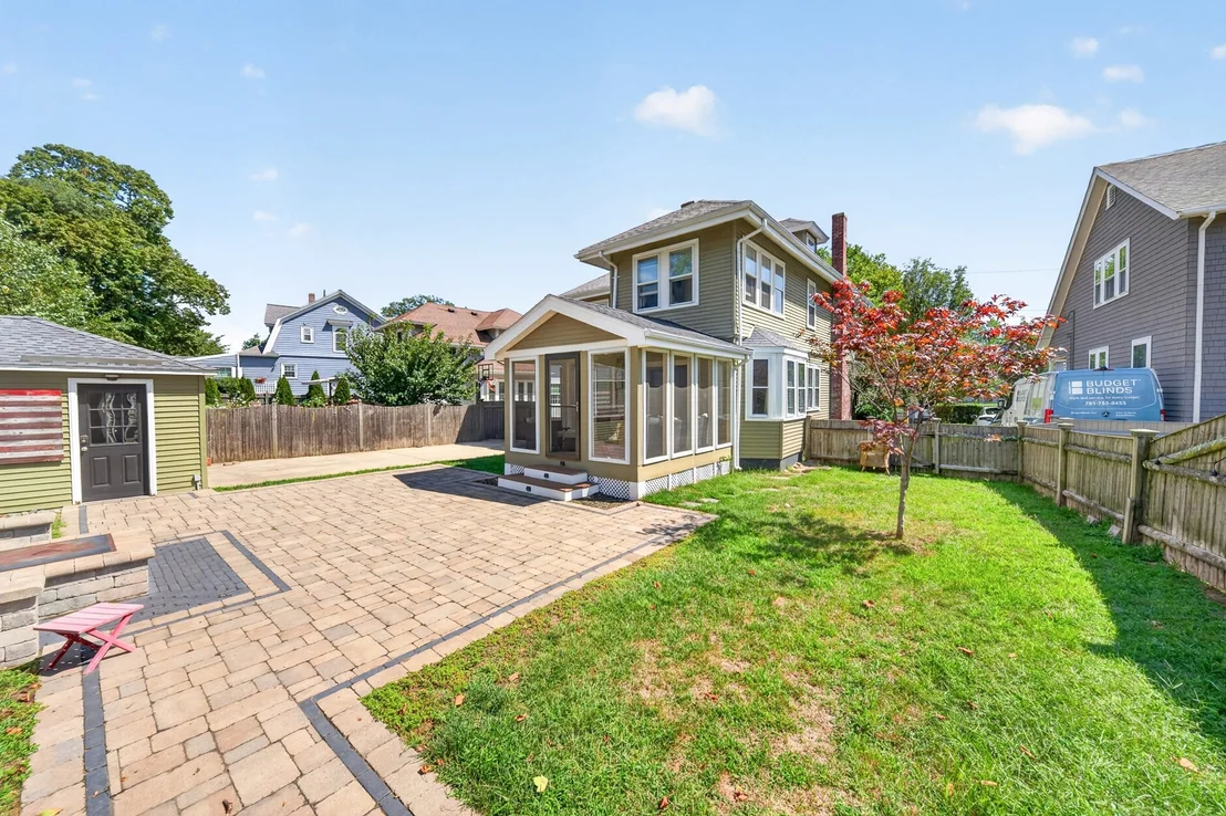 Photo of 41 Emerson Rd