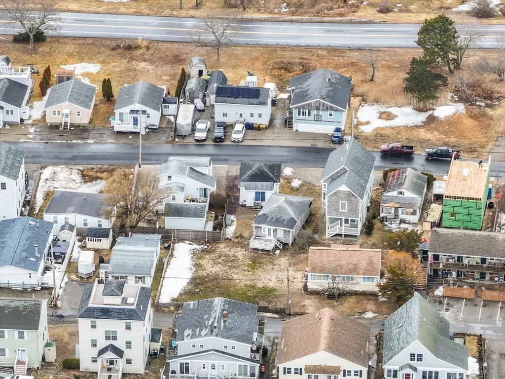 Photo of 115 Cable Ave