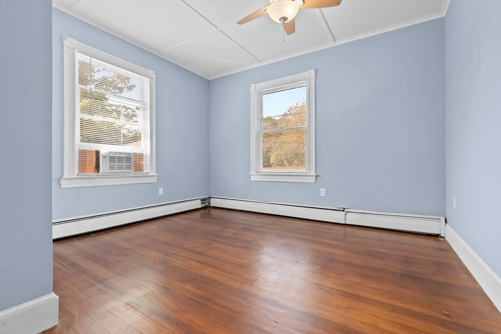 Photo of 326 William St