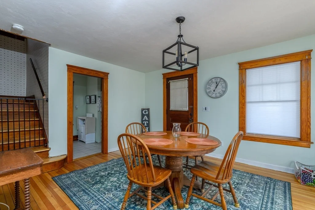 Photo of 42 Maple Ave
