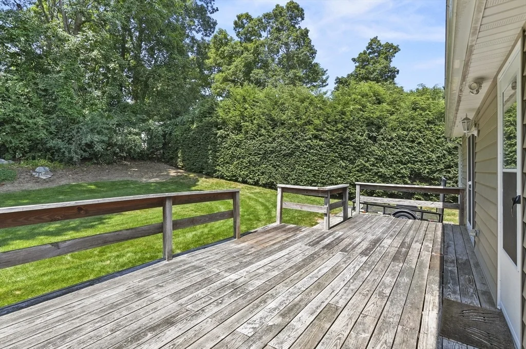 Photo of 4 Chestnut Drive