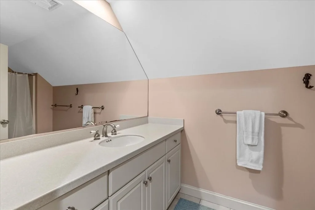 Photo of 144 Stetson Rd