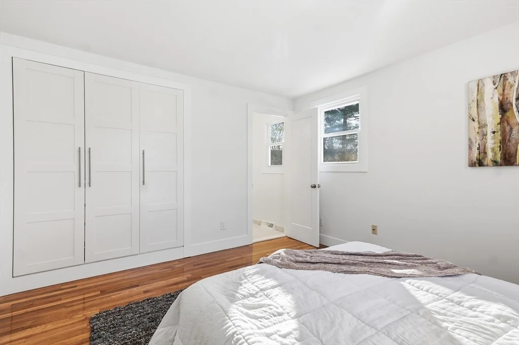 Photo of 155 Mill St