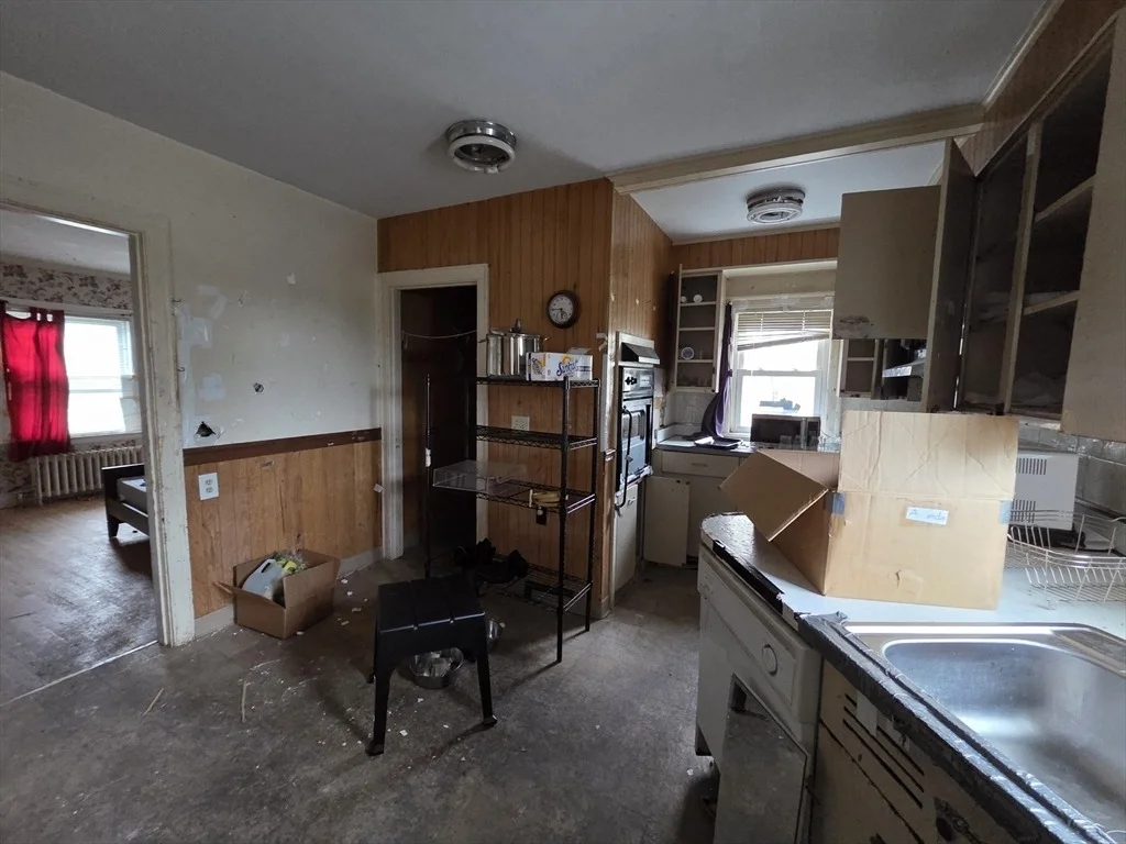 Photo of 258 Beverly Rd