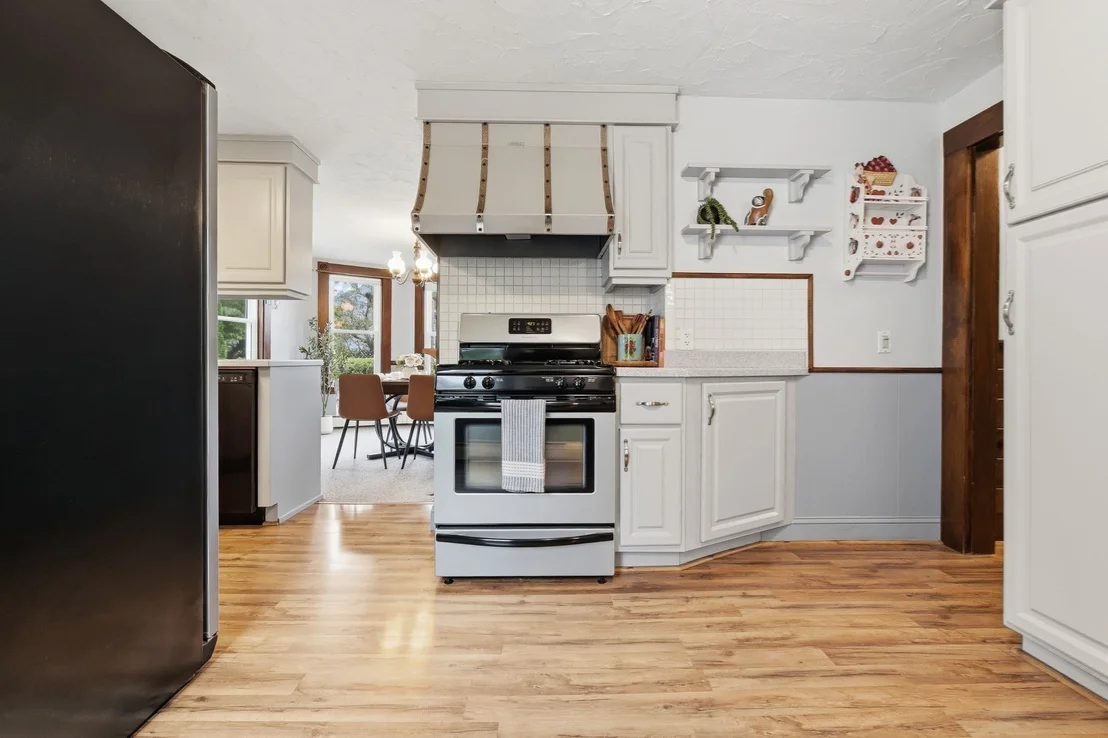 Photo of 4 Longfellow St