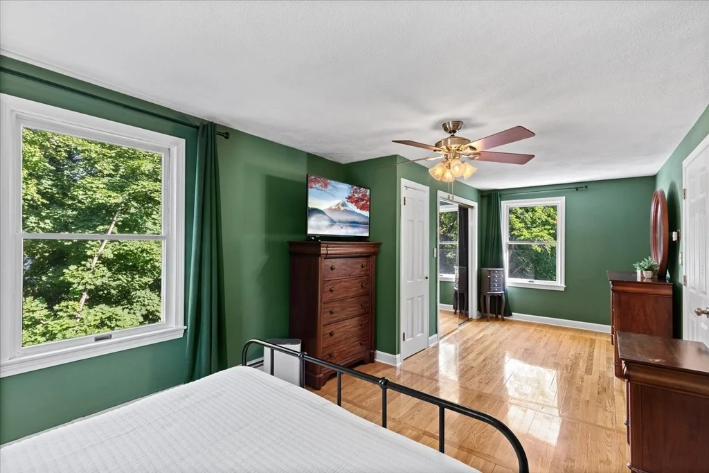 Photo of 65 May St