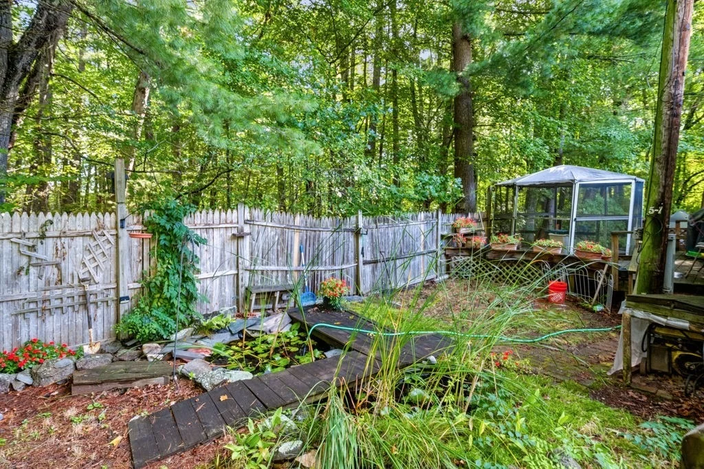 Photo of 6 Learned Lane