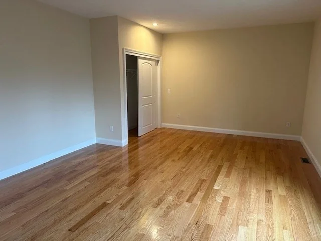 Photo of 295 Crownshield Ave