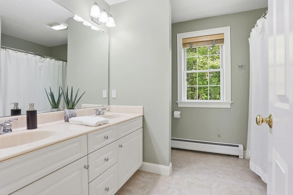 Photo of 71 Chamberlain Rd