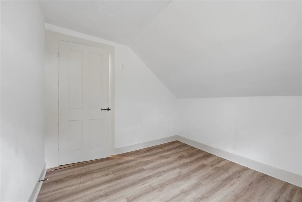 Photo of 5 Meadowbrook Road