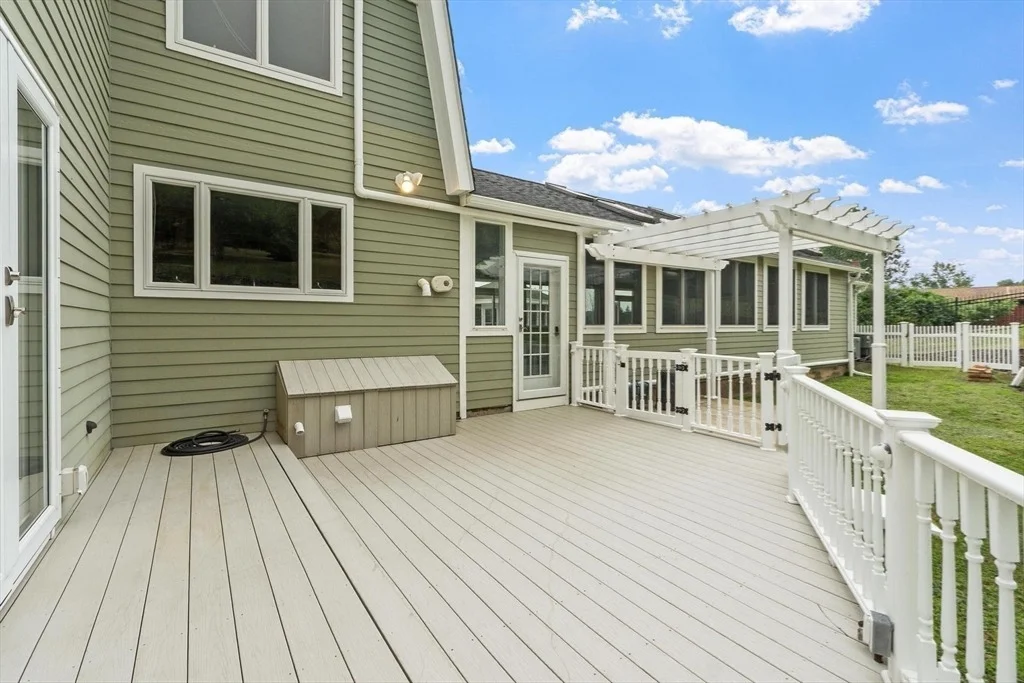 Photo of 60 Murphy