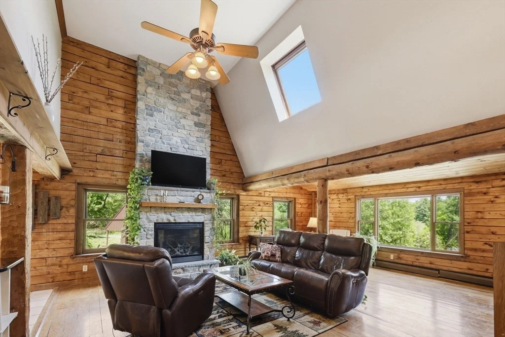 Photo of 20 Greenwich Plains Rd