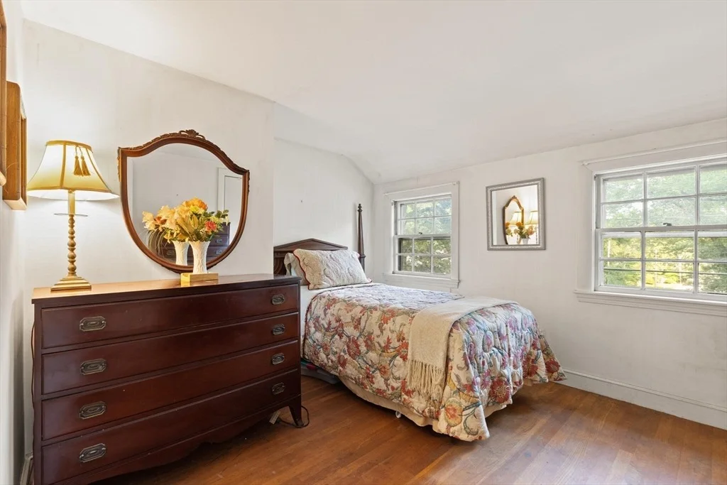 Photo of 3 Marshall St