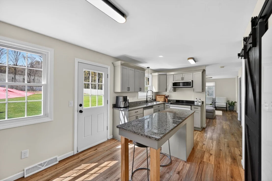 Photo of 52 Stagecoach Rd
