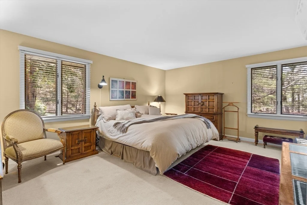 Photo of 35 Lucas Dr