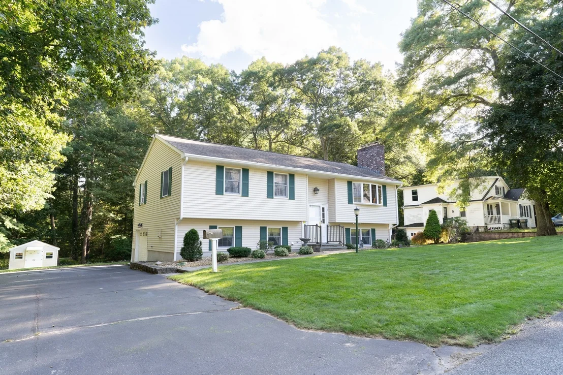 Photo of 14 Delaney Ave