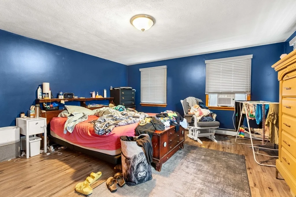 Photo of 8 Windsor Ln