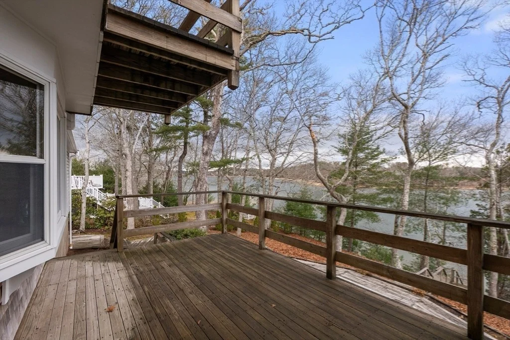 Photo of 14 Quamhasset Road