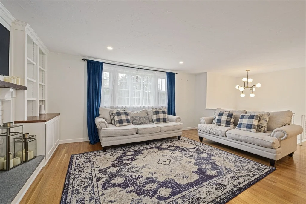 Photo of 2 Casey St