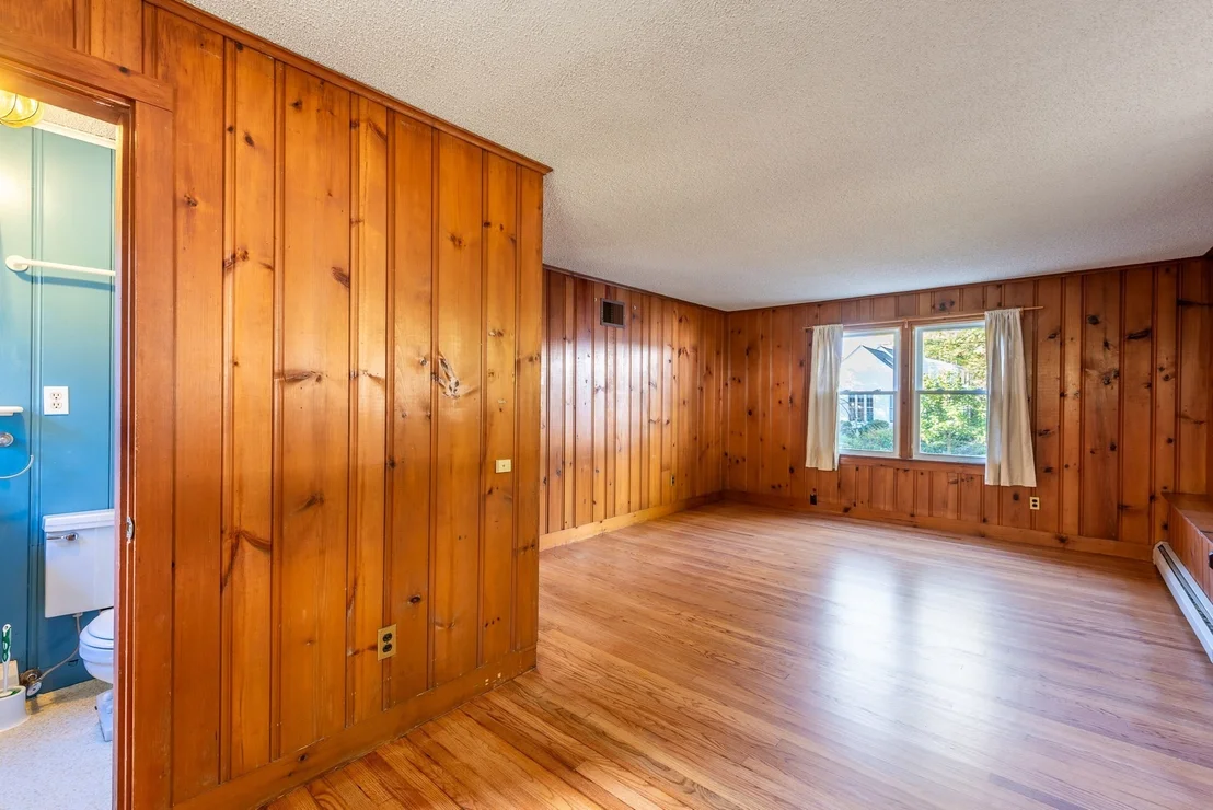 Photo of 18 Dana St