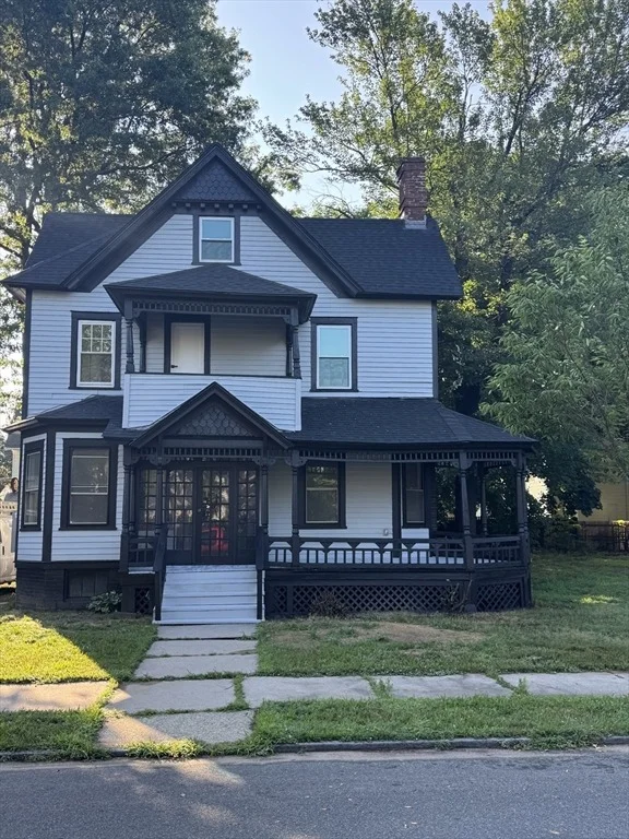Photo of 86 Amherst St