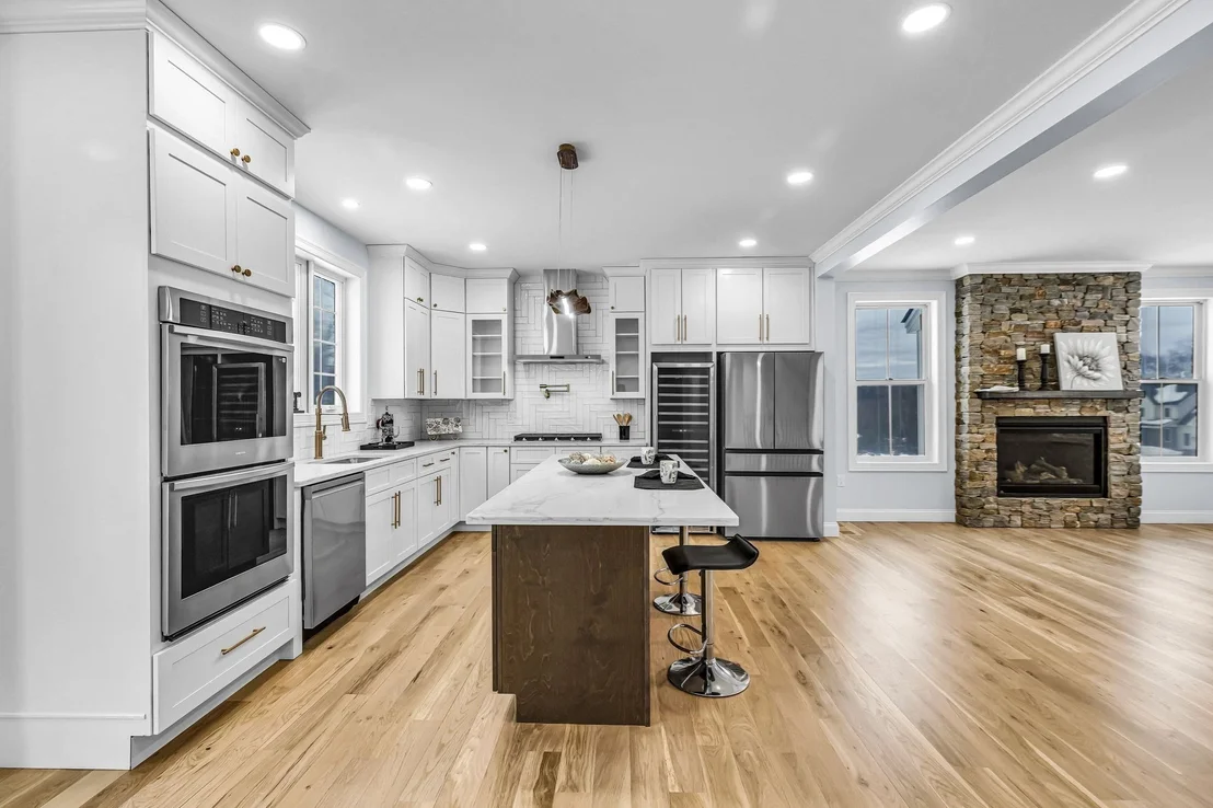Photo of 44 Balsam Hill