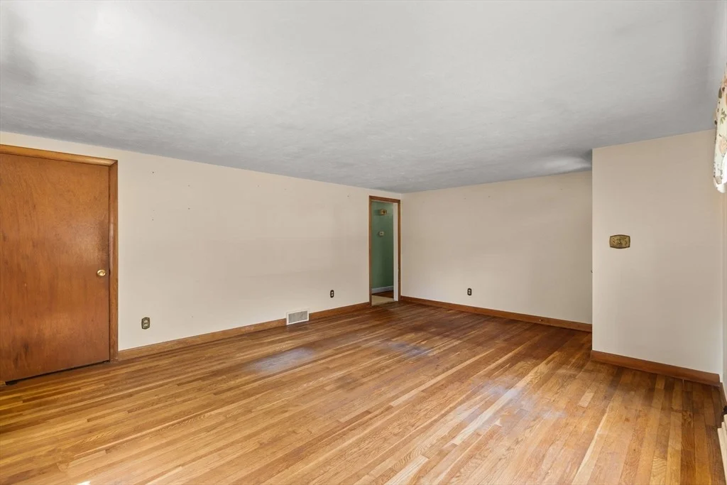 Photo of 60 Colby Dr