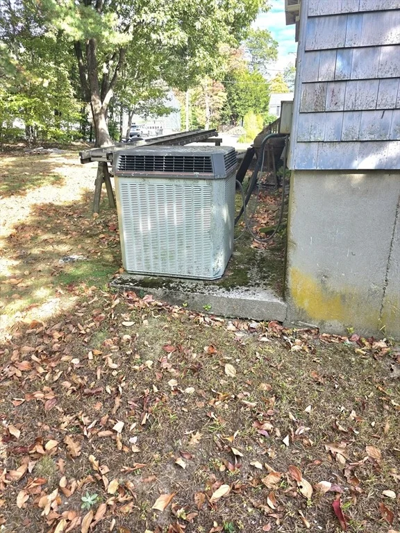 Photo of 92 Leah Dr