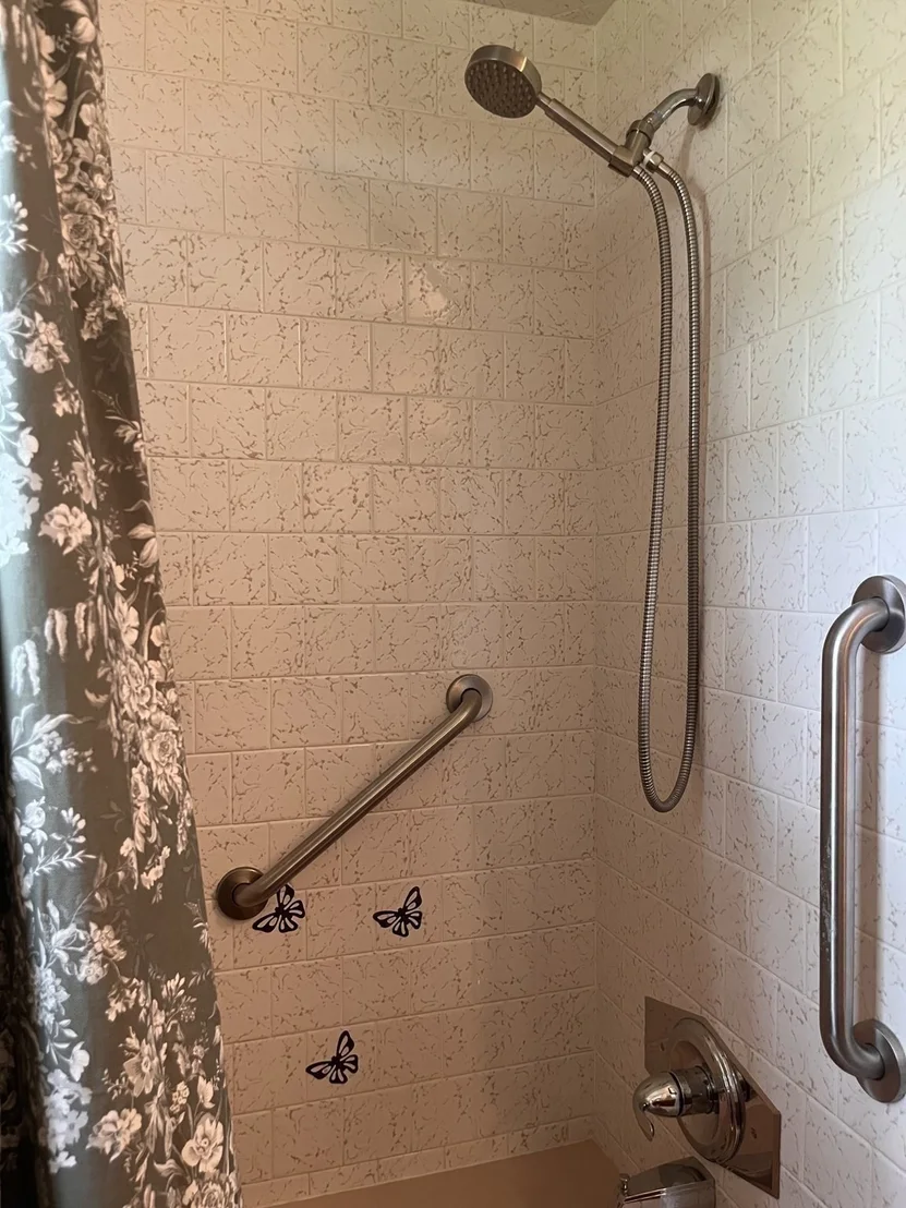 Photo of 33 Rand Ave