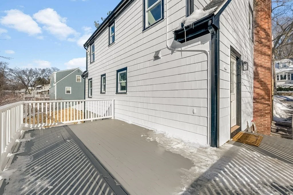 Photo of 150 Grove St